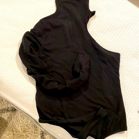 Skin Tops - Black skin organic bodysuit